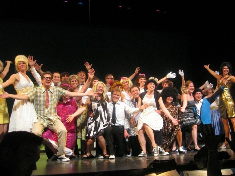 Cast bows Hairspray